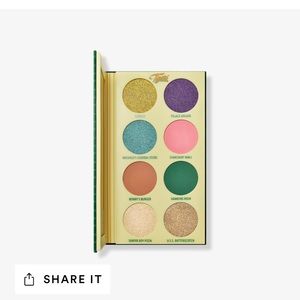 Hawkins Class of 1986 Stranger Things Limited Edition Palette by Mac